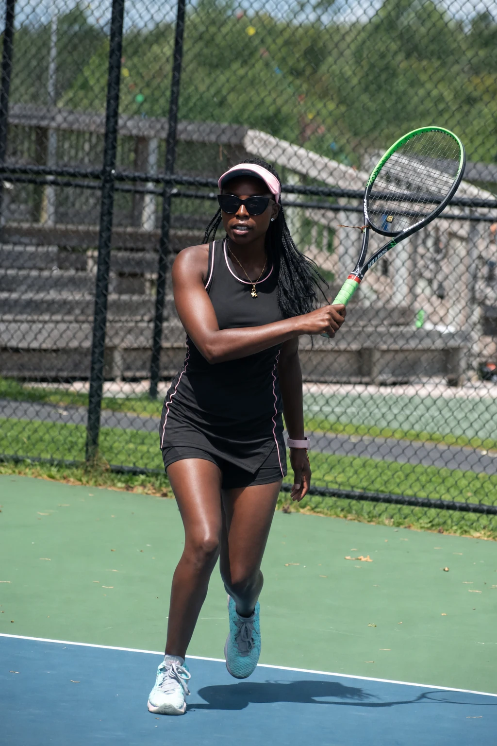 Makayla Butler tennis action